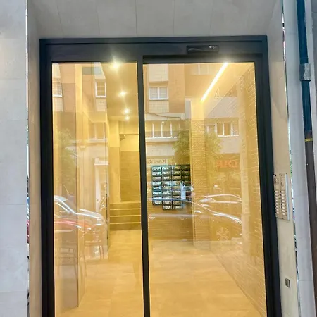 Apartment 1 Linea De Playa Puerto Deportivo Vistas Al Mar Recien Reformado