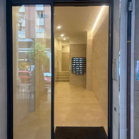 Apartamento 1 Linea De Playa Poniente, Puerto Deportivo Recien Reformado